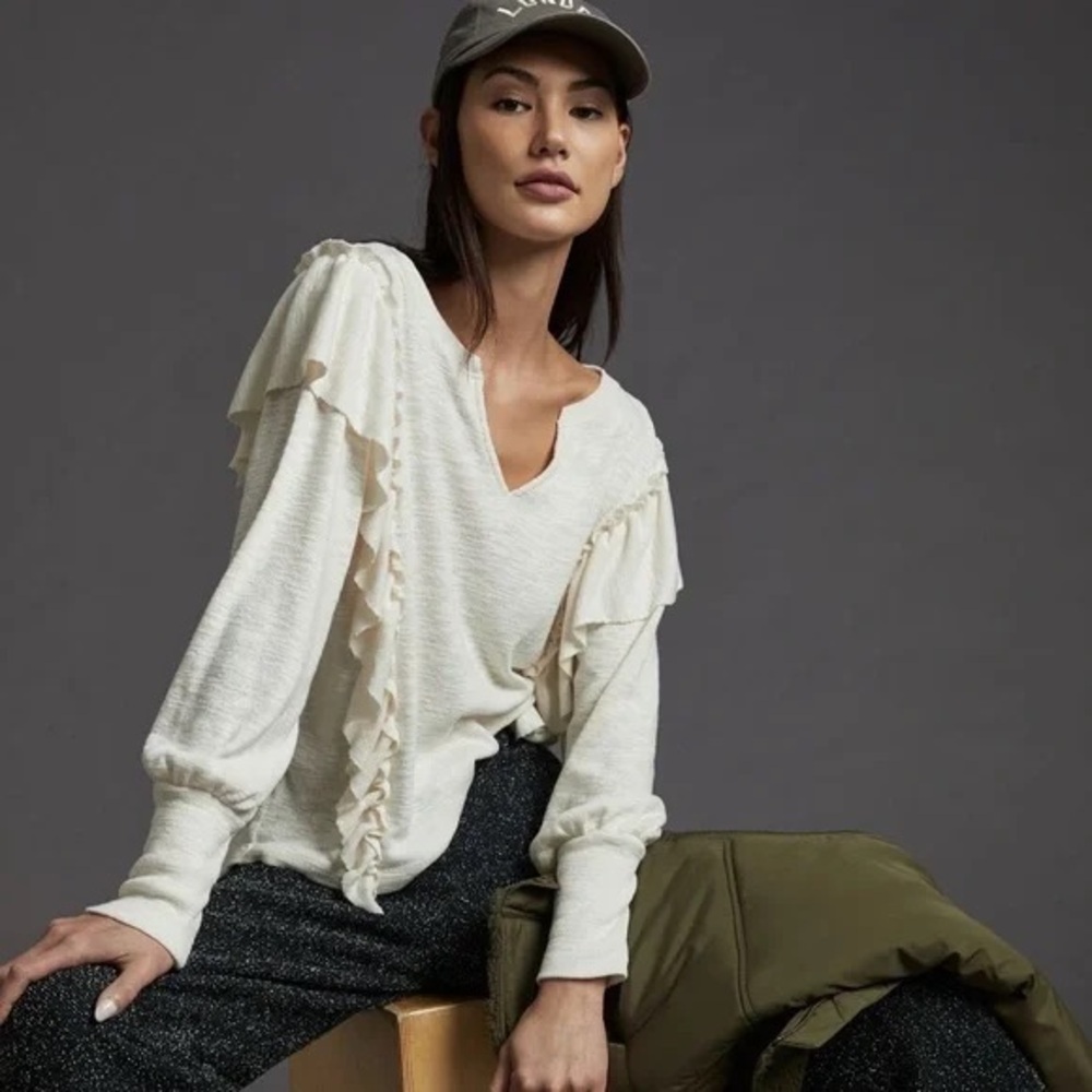 Anthropologie Pilcro Cozy Popover Top Front Ruffle in Cream Size Small